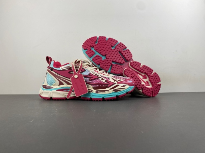 O*ff W*hite Low Tops Sneakers MK 20260904-4