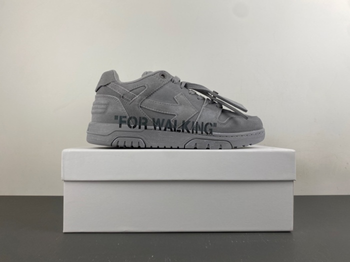 O*ff W*hite Low Tops Sneakers MK 20260904-1