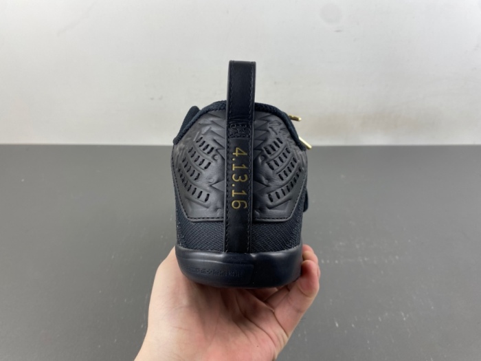 Kobe 11 Elite Low Protro Fade to Black IM4260-001