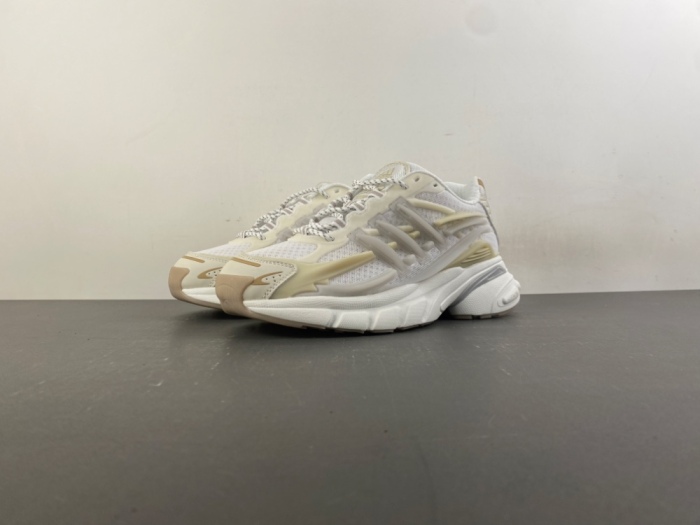 Adistar Jellyfish Pharrell Williams White  KH6730