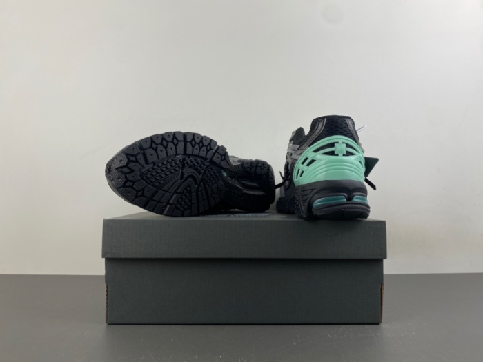NEW BALANCE 1906 BLACK BRIGHT MINT U19063Y0