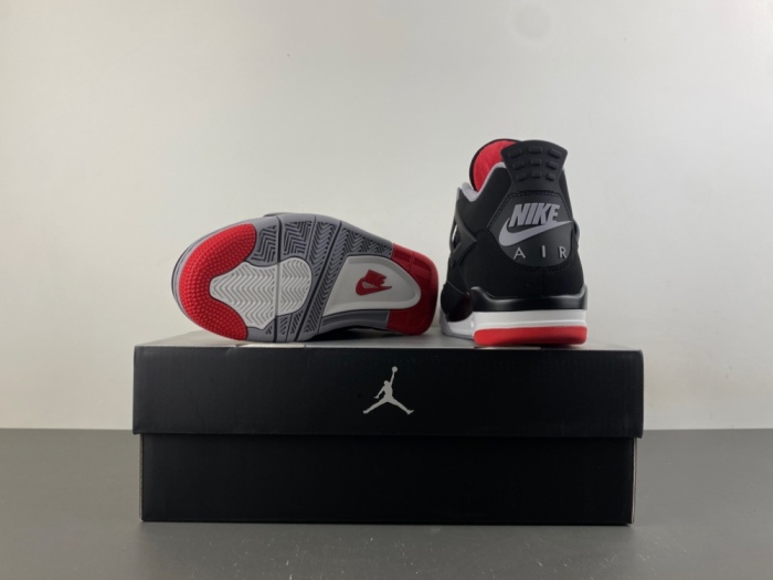 Air Jordan 4 Retro OG Bred (2026)  IX8180-001