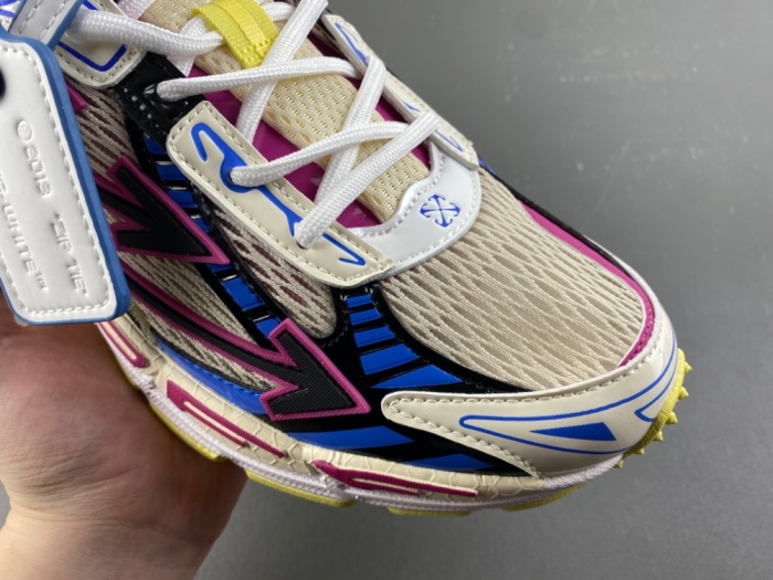 O*ff W*hite Low Tops Sneakers MK 20260910-2