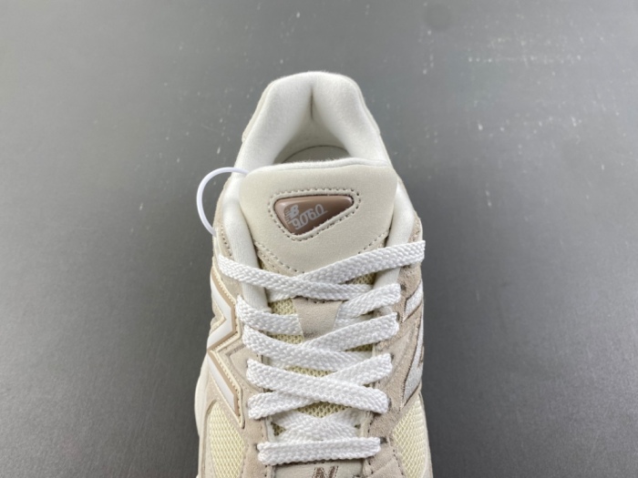 New Balance 9060 Timberwolf/Sea Salt U906029Y