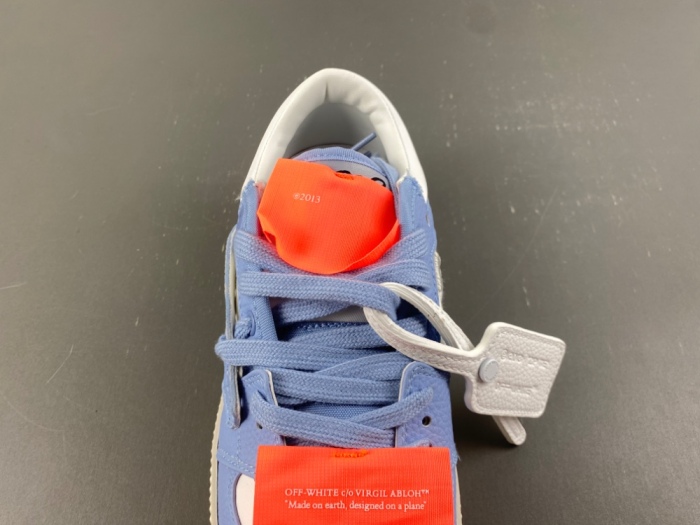 O*ff W*hite Low Tops Sneakers MK 20260910-7