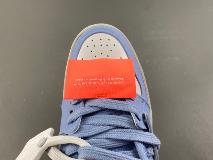 O*ff W*hite Low Tops Sneakers MK 20260910-7