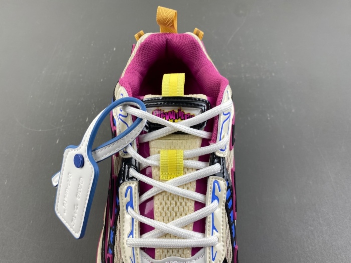 O*ff W*hite Low Tops Sneakers MK 20260910-2