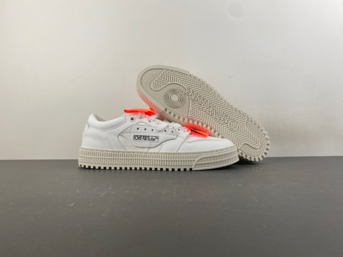 O*ff W*hite Low Tops Sneakers MK 20260912-10