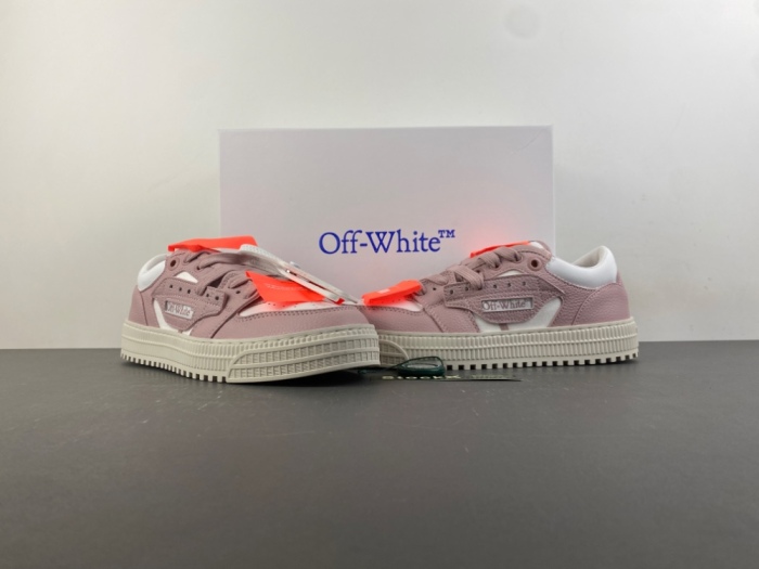 O*ff W*hite Low Tops Sneakers MK 20260912-12