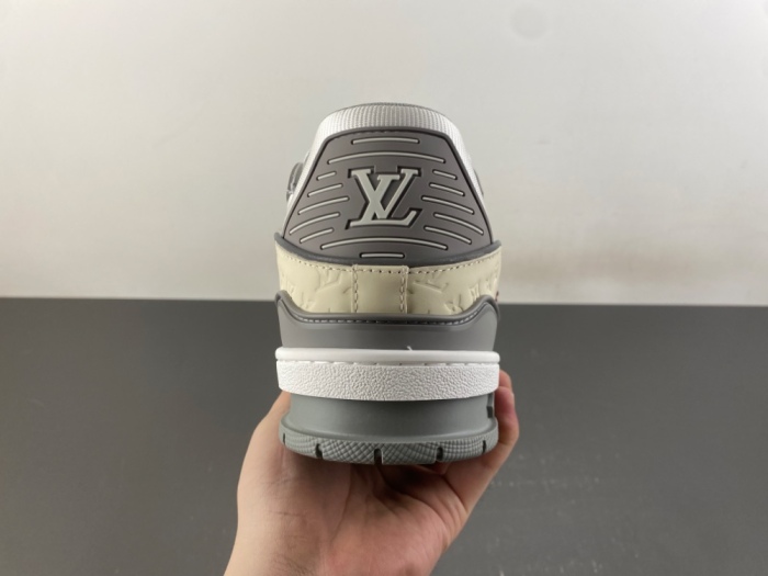 L*ouis V*uitton Top Sneaker Trainer MK20260912-11