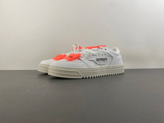 O*ff W*hite Low Tops Sneakers MK 20260912-10