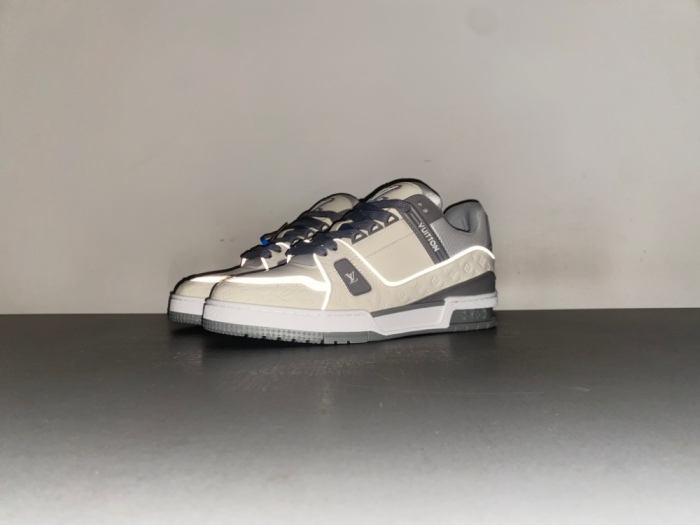 L*ouis V*uitton Top Sneaker Trainer MK20260912-11