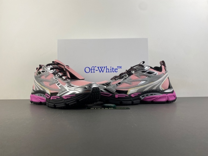 O*ff W*hite Low Tops Sneakers MK 20260913-2