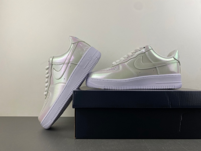 Air Force 1 Low Ja Morant Pearlescent White  IR8492-100