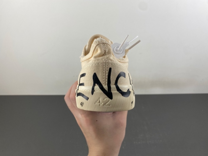 B*alenciaga Monday Canvas Sneaker AM20260916-2