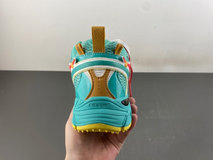 O*ff W*hite Low Tops Sneakers MK 20260916-4