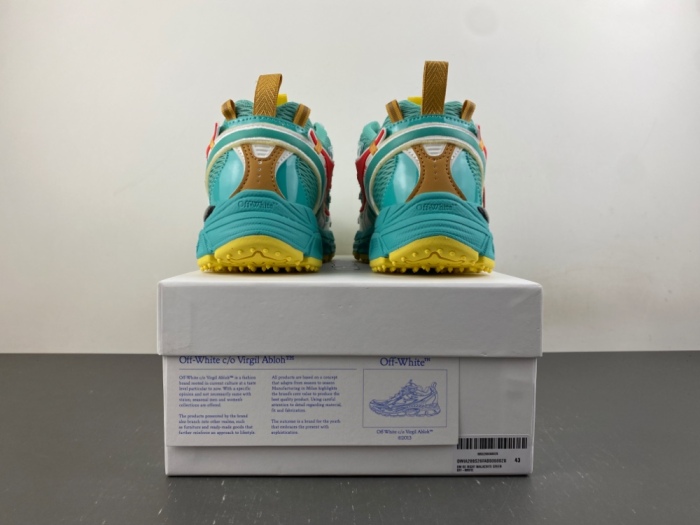 O*ff W*hite Low Tops Sneakers MK 20260916-4