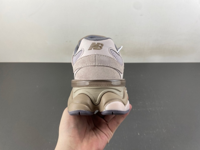 New Balance 9060 Timberwolf Driftwood U9060152