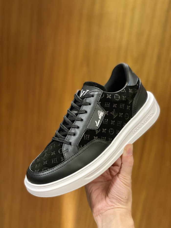 L*ouis V*uitton Top Sneaker Trainer RR20260919-8
