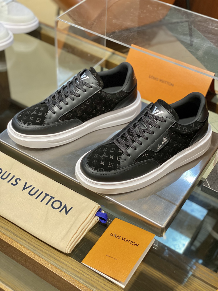 L*ouis V*uitton Top Sneaker Trainer RR20260919-8