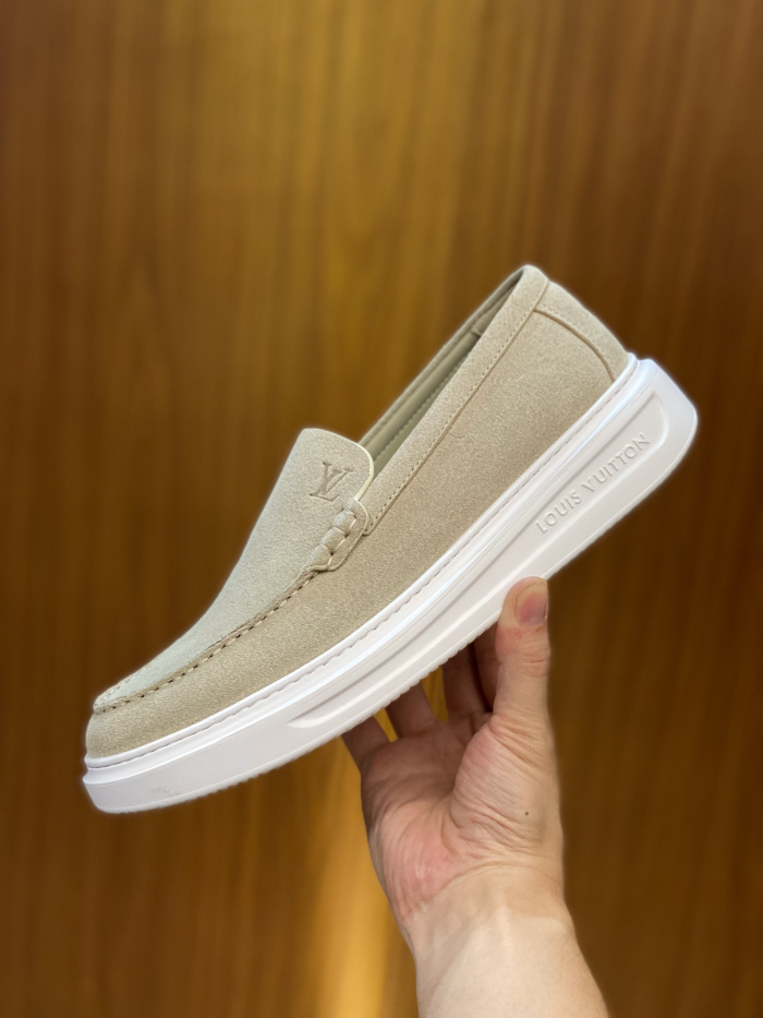 L*ouis V*uitton Top Sneaker Trainer RR20260919-17