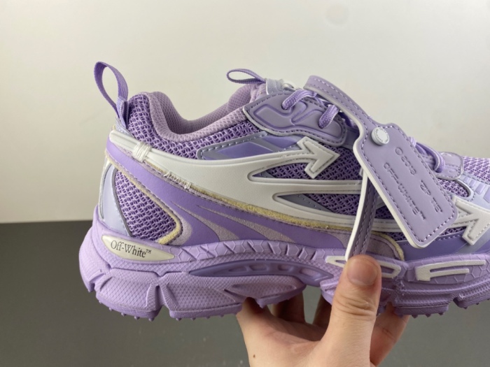 O*ff W*hite Low Tops Sneakers MK 20261010-16