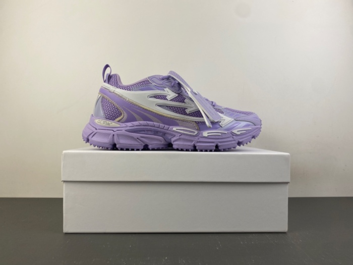 O*ff W*hite Low Tops Sneakers MK 20261010-16
