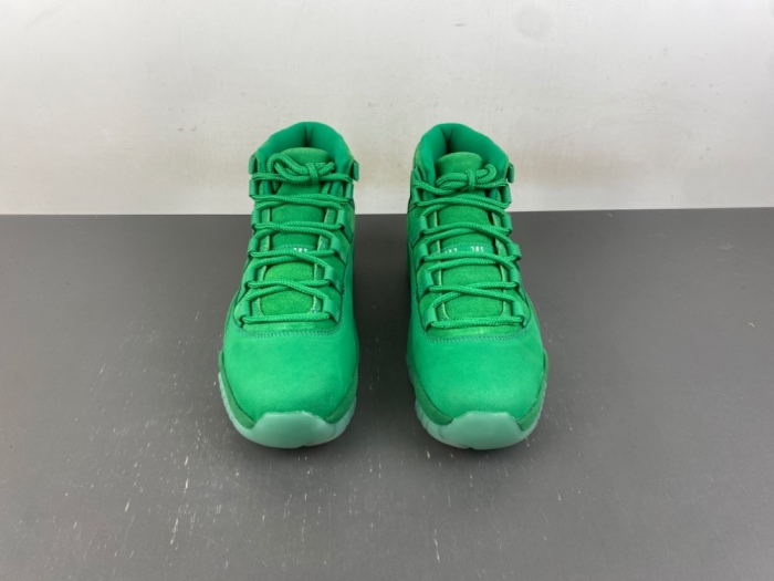 Air Jordan 11 Retro Green Screen Monstars lQ5700-900