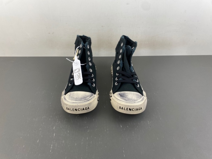 B*alenciaga Monday Canvas Sneaker AM20261027-3