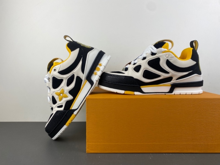 L*ouis V*uitton Top Sneaker Trainer MK20261027-9
