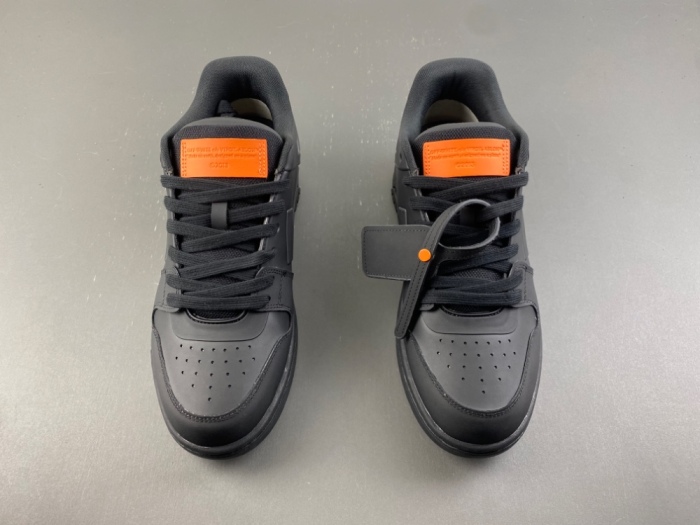 O*ff W*hite Low Tops Sneakers MK 20261027-6