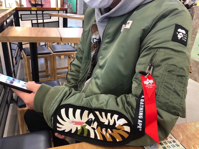 [Buy more Save more]Bape  shark camo green jacket 2 colors