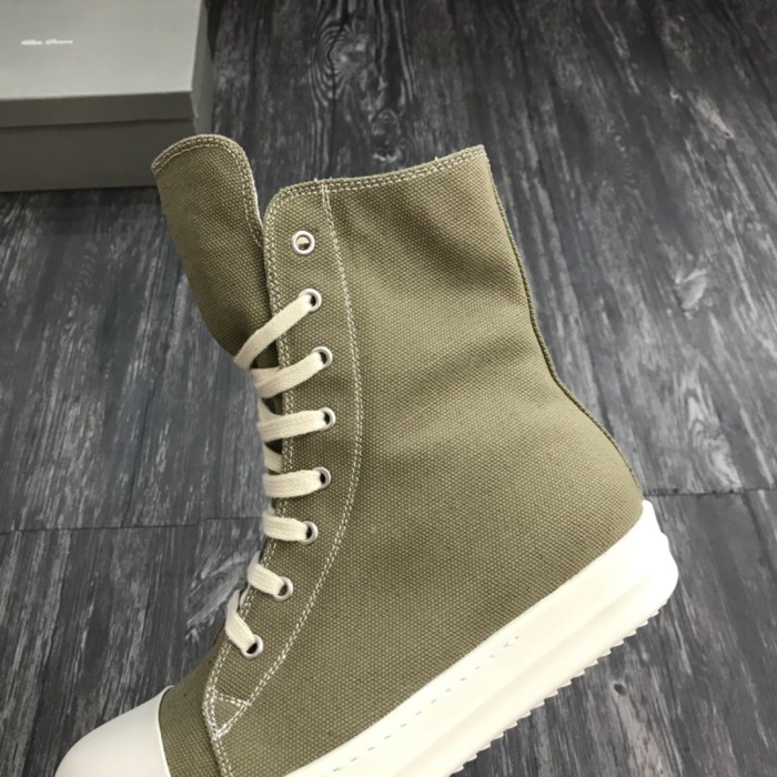 [Buy more Save more] High-top Cloth Fashion Casual Sneaker