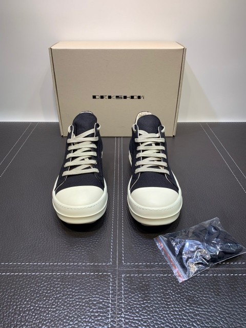 2021 new arrivals canvas low shoes sneaker