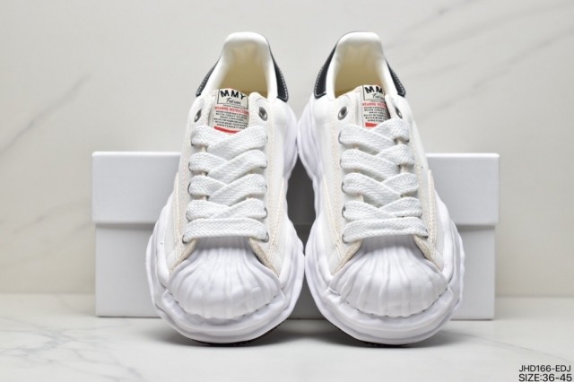 Mihara Yasuhiro MMY low shoes black white