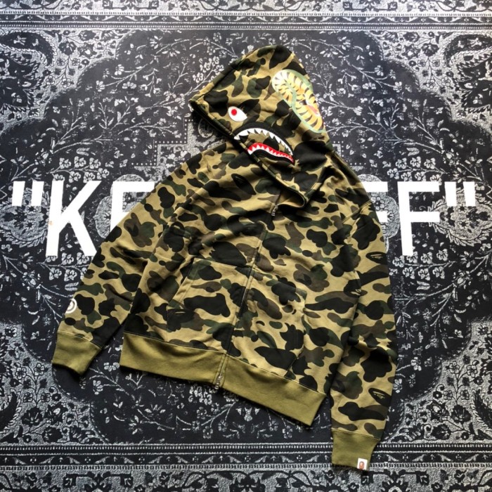  1:1 version Bape 1st camo shark zip up hoodie green
