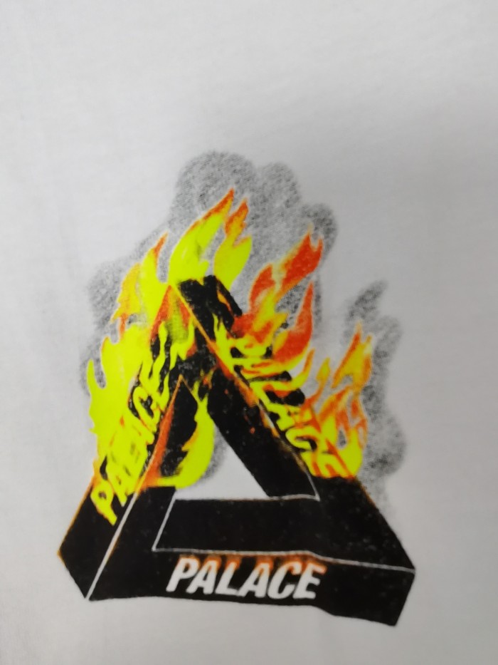 [Buy more Save more]PALACE 16SS TRI FIRE long sleeve tee black white