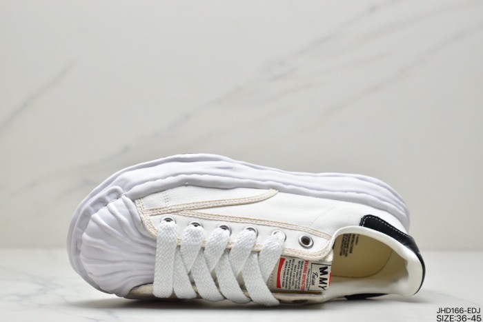 Mihara Yasuhiro MMY low shoes black white