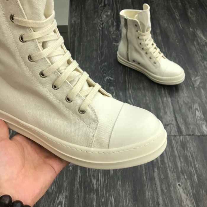 [Buy more Save more] High-top Cloth Fashion Casual Sneaker