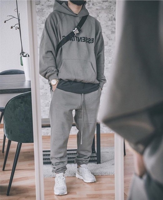 [50% Off]  1:1 quality version essentials hoodie 8 colors (With 2021 new plastic bags)