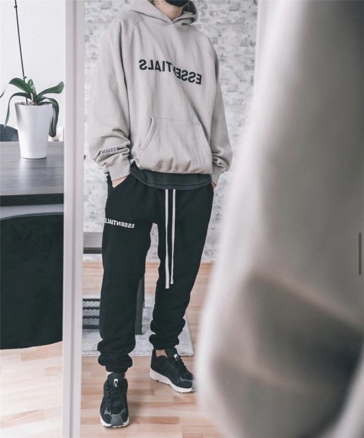 [50% Off]  1:1 quality version essentials hoodie 8 colors (With 2021 new plastic bags)