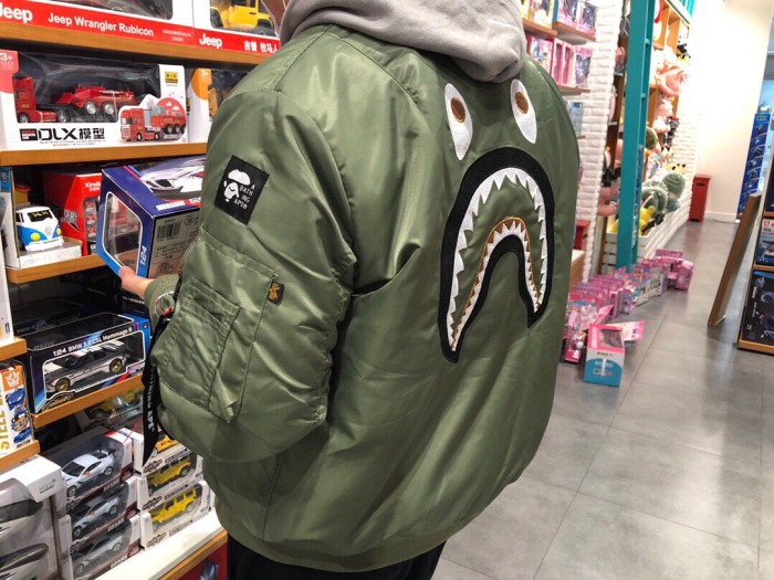 [Buy more Save more]Bape  shark camo green jacket 2 colors