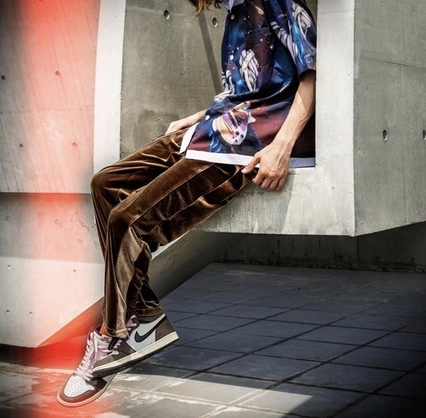 [Buy more Save more]Street style velvet pants black brown