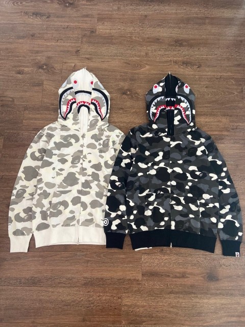 [Buy More Save More]1:1 Bape double hood glow in dark shark hoodie