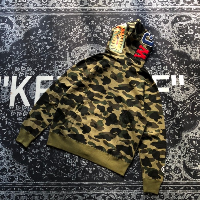  1:1 version Bape 1st camo shark zip up hoodie green
