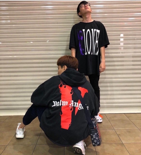 [buy more save more] Vlone x Palm Flame Tee White Black