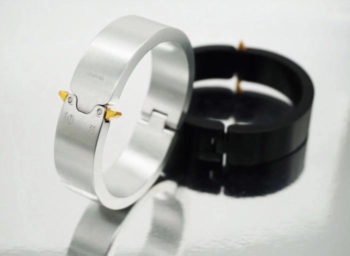 Alyx Bracelet