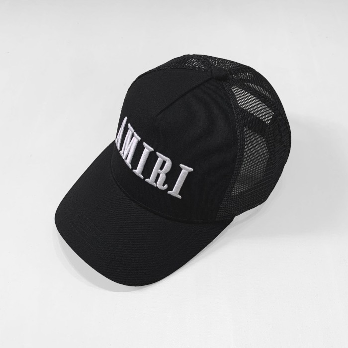 Four letters mesh cap