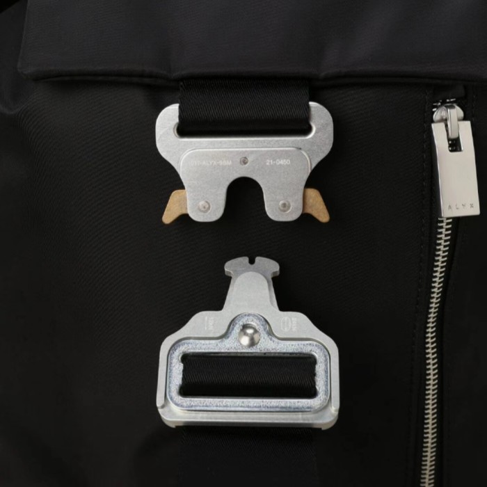 [Buy more Save more]Alyx silver buckle backpack