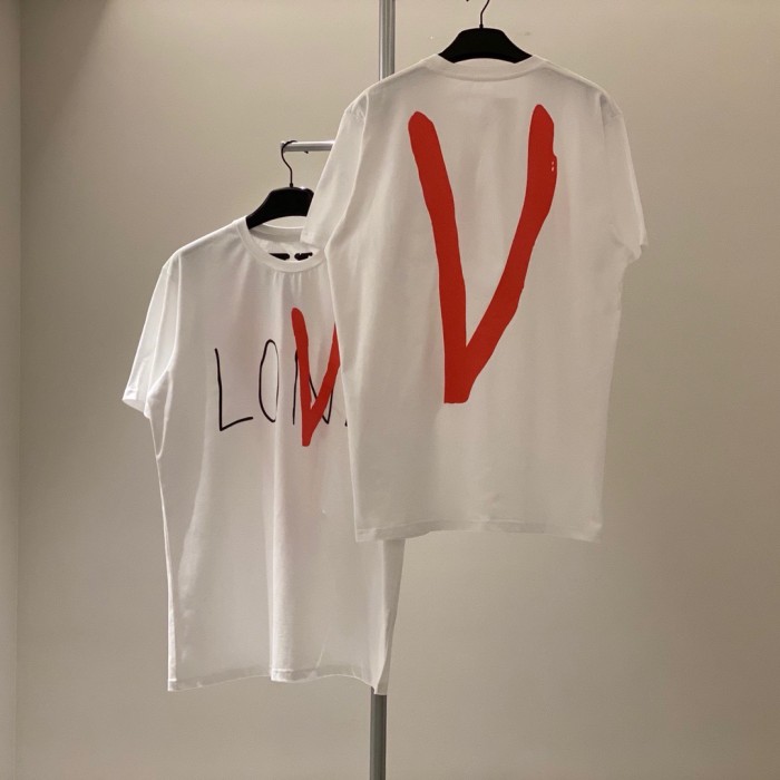 [50% Off]1:1quality version Valentine's Day V logo short sleeves 18317795